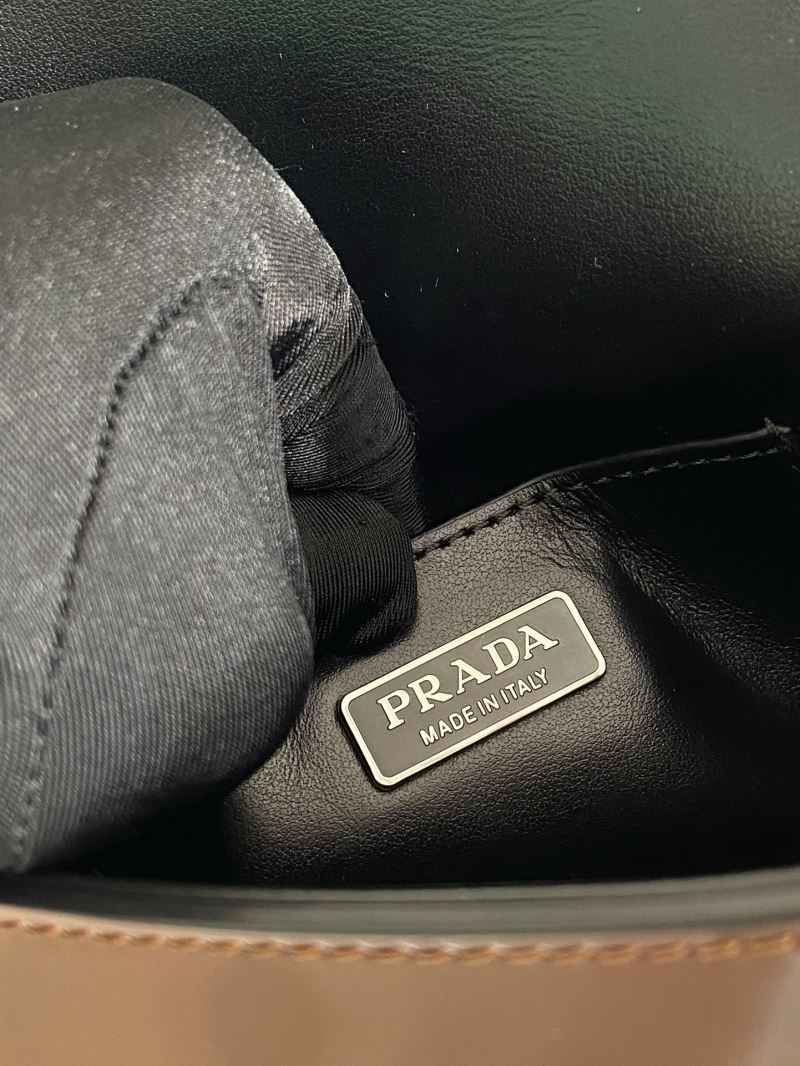 Pra*a hobo bags